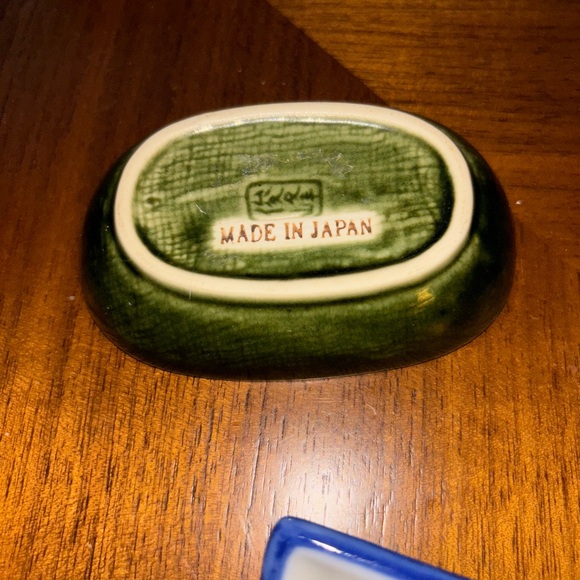 Soy/dipping sauce Ramekins (7 total) - Picture 4 of 4